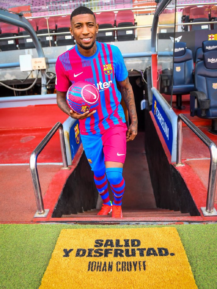 إيطاليا والبرازيل وحدها نجحت في الاحتفاظ بلقب كأس العالم هل تستطيع فرنسا كسر لعنة حامل اللقب؟